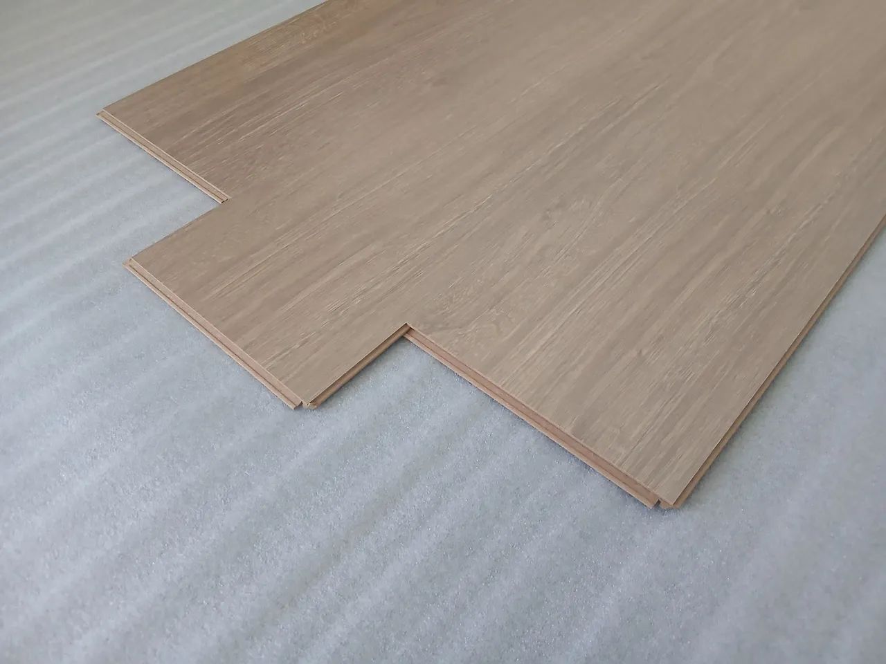 Piso laminado 489999857657456642