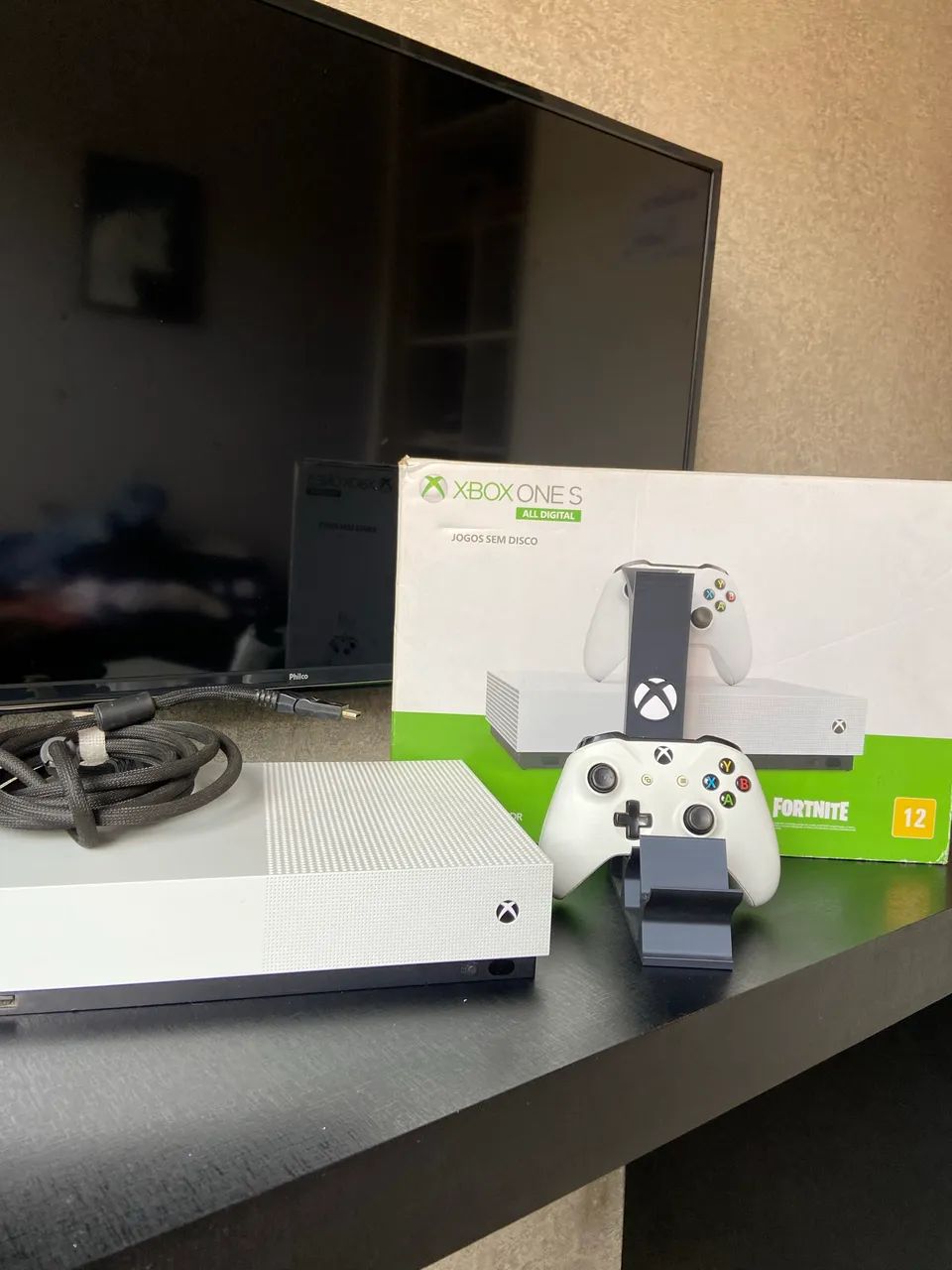 Xbox one s ALL DIGITAL TOP