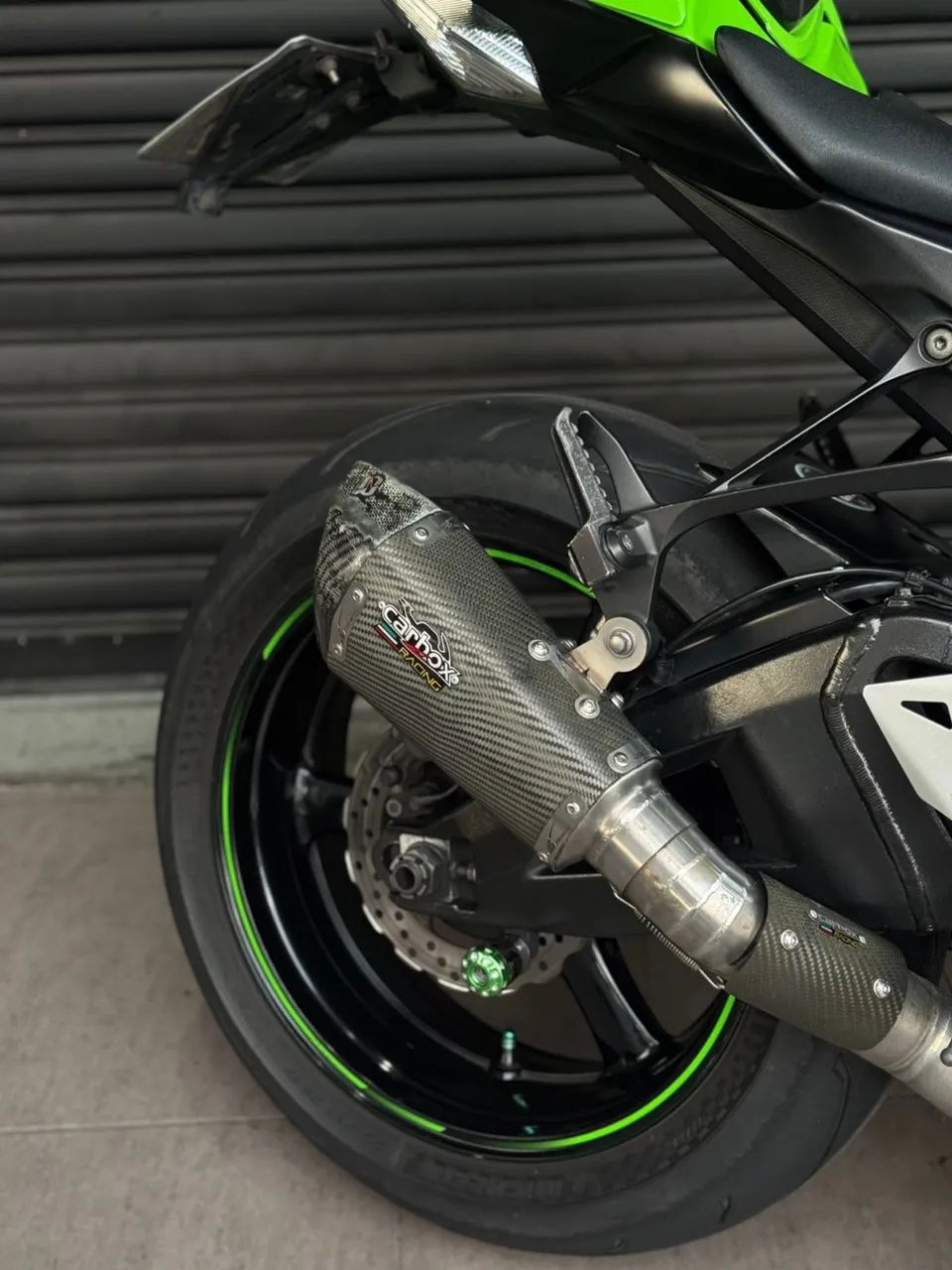 Kawasaki Zx-10/ Zx-10r 1000cc 2014 - 1471808841 | OLX