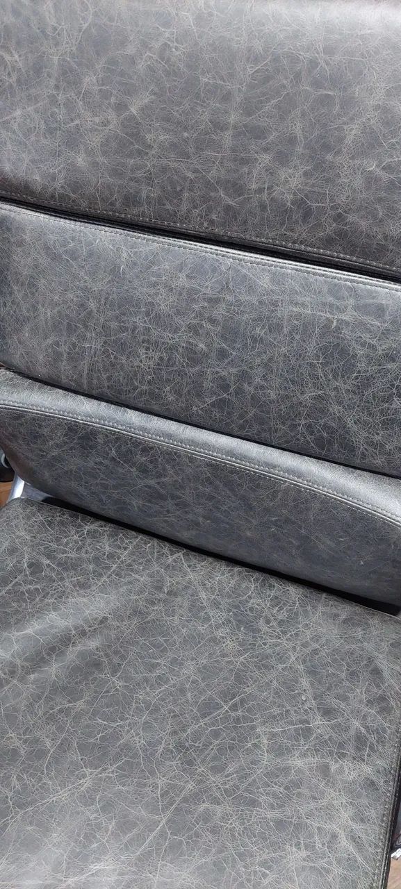 Cadeira Eames Presidente 100% Couro - Foto 2