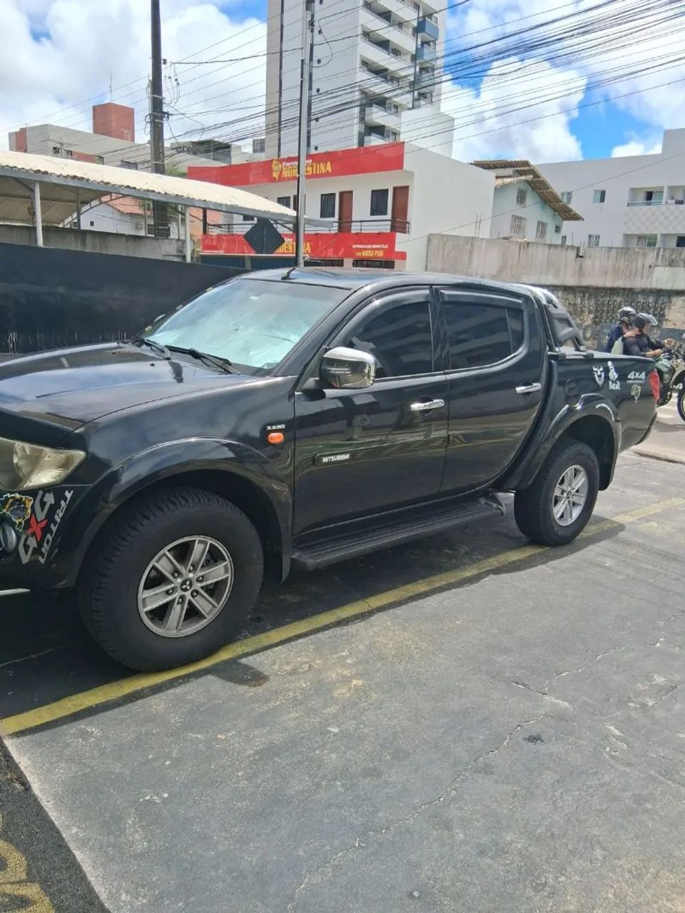 Mitsubishi L200 2010