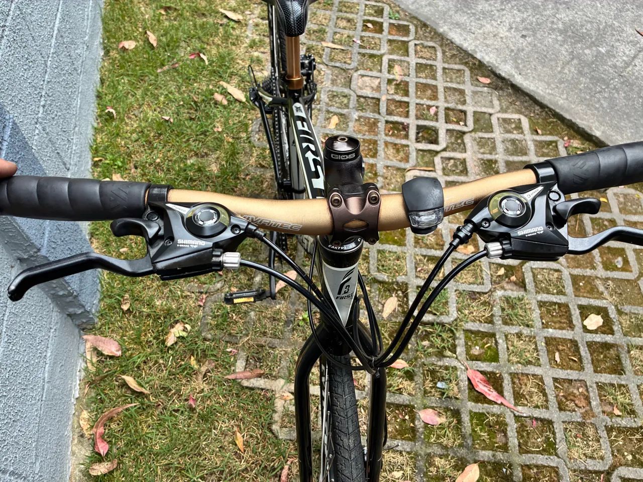 Bicicleta First aro 29 - Foto 2