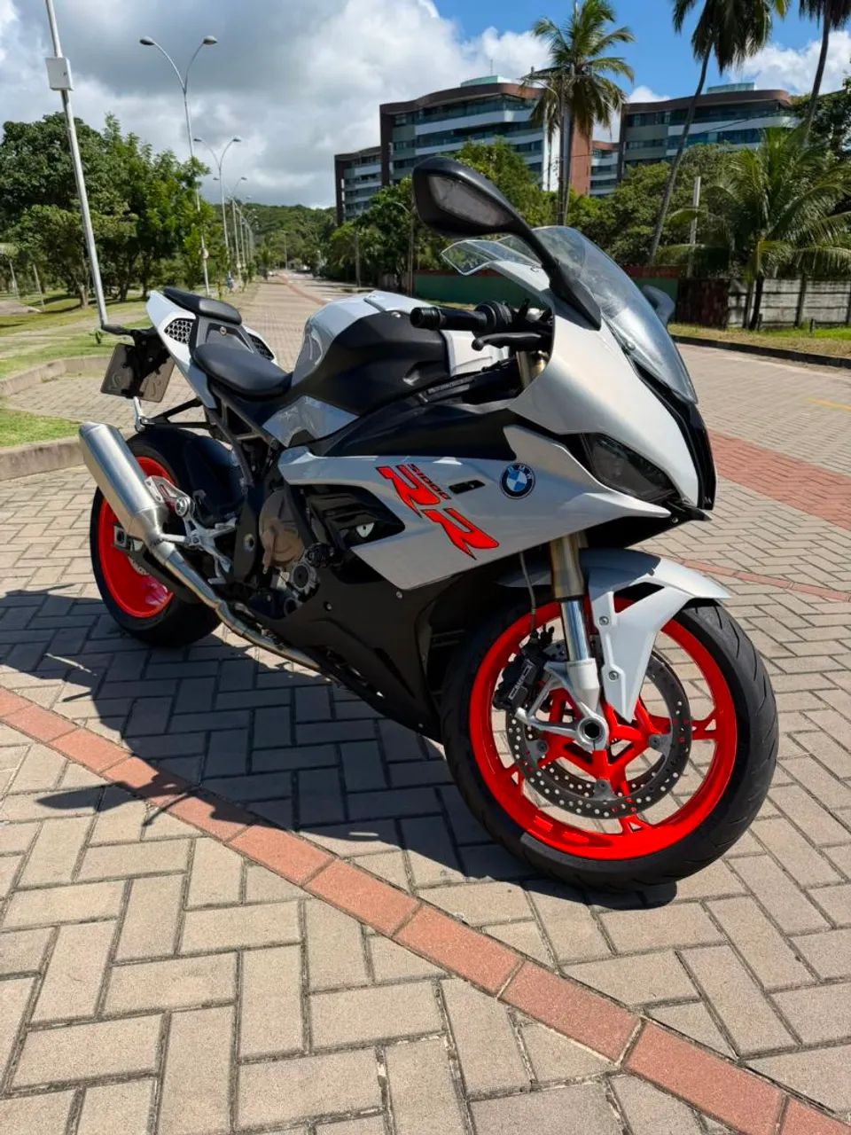 Bmw s1000rr extra