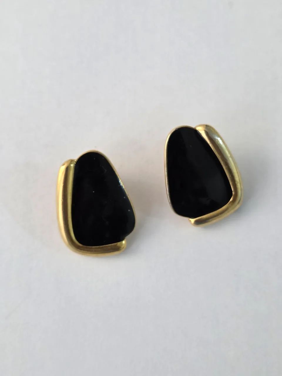 Brincos vintage de pressao monet