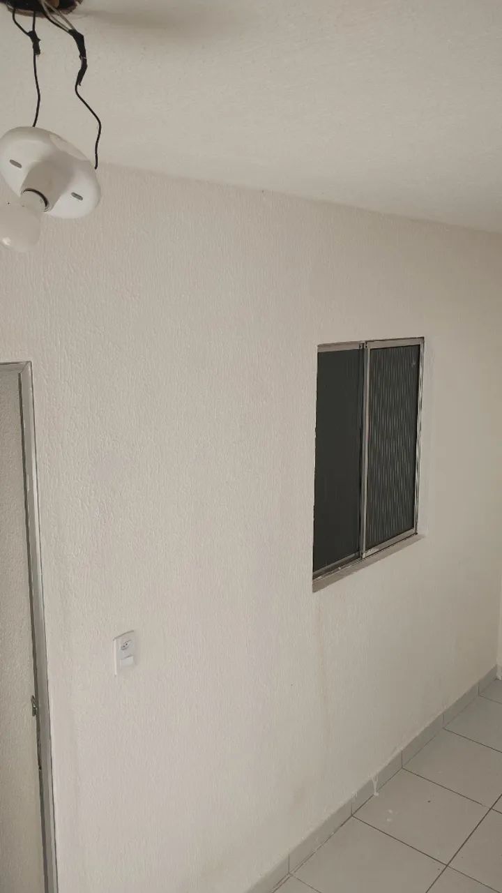 Aluga-se uma casa no conjunto samambaia * - Foto 3
