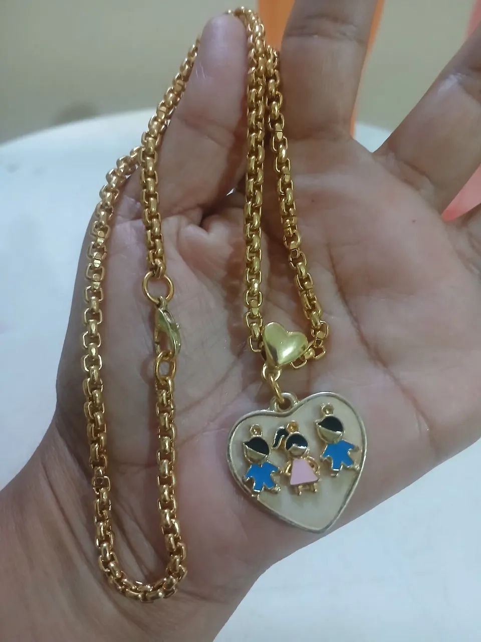 Colar com pingente  - Foto 5