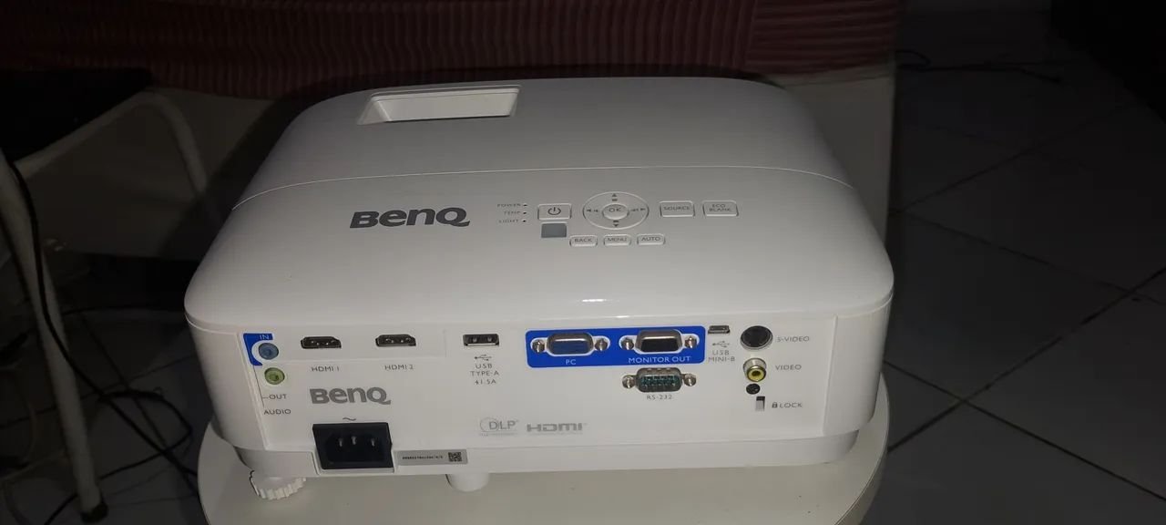 Projetor BenQ MW560 - Foto 3