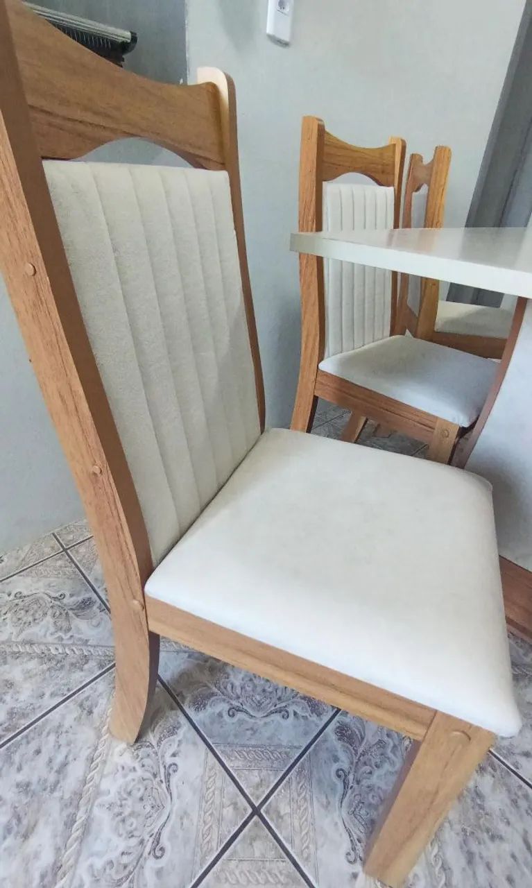 Dining Table with 6 Chairs64985890311299122