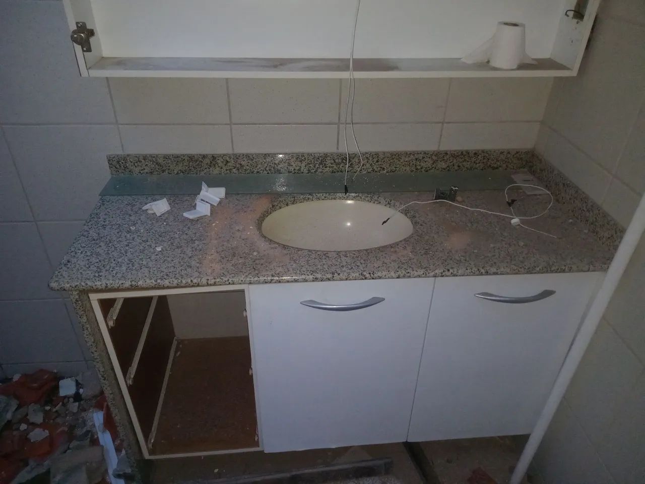Pia de banheiro 65746288781187122