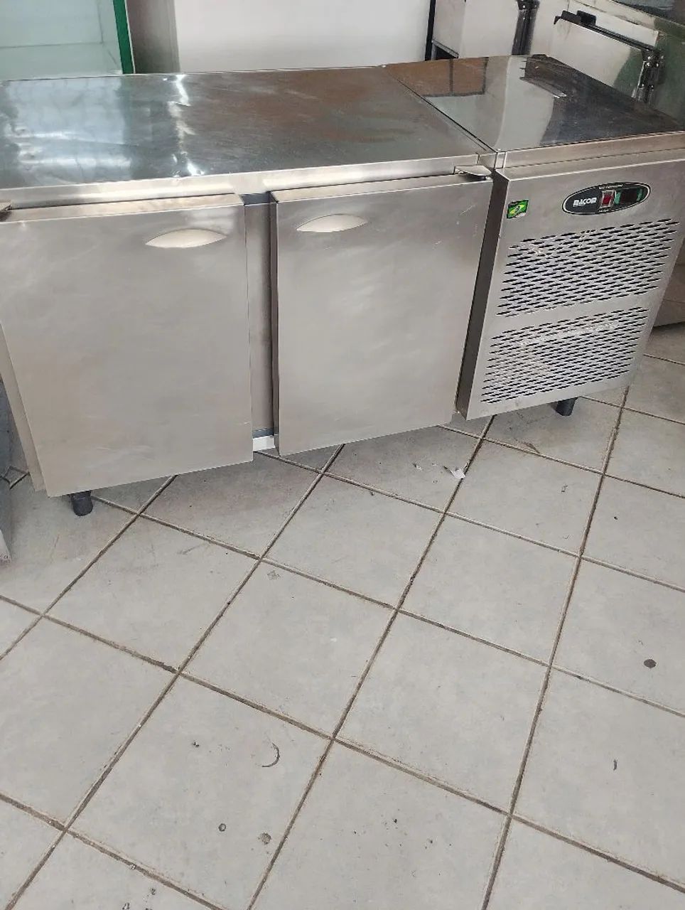 BALCÃO DE INOX REFRIGERADO TUDO FUNCIONANDO PERFEITAMENTE 220 VOLTS ENTREGA GRÁTIS 