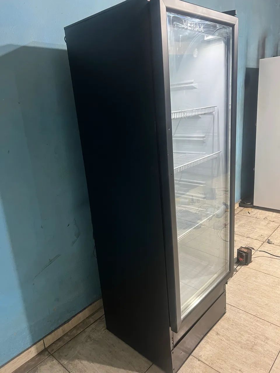 Expositor de Bebidas Venax 300L - Funcionando Perfeitamente! - Foto 3
