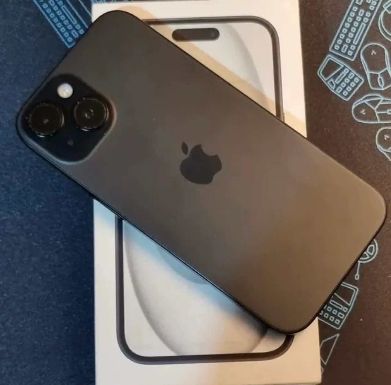 iPhone 15 preto tudo original único dono