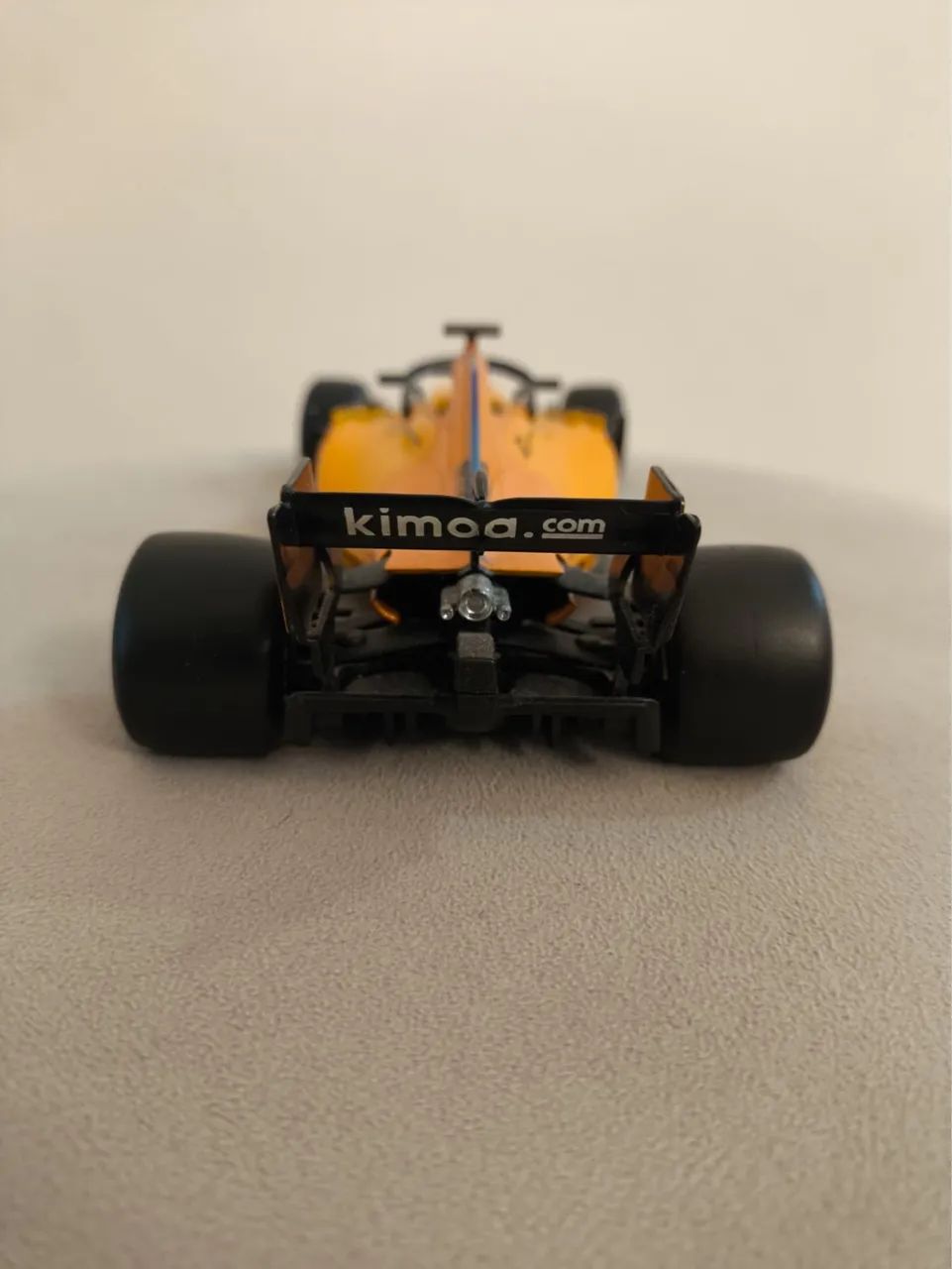 Carro fórmula 1 miniatura McLaren MCL33  - Foto 3