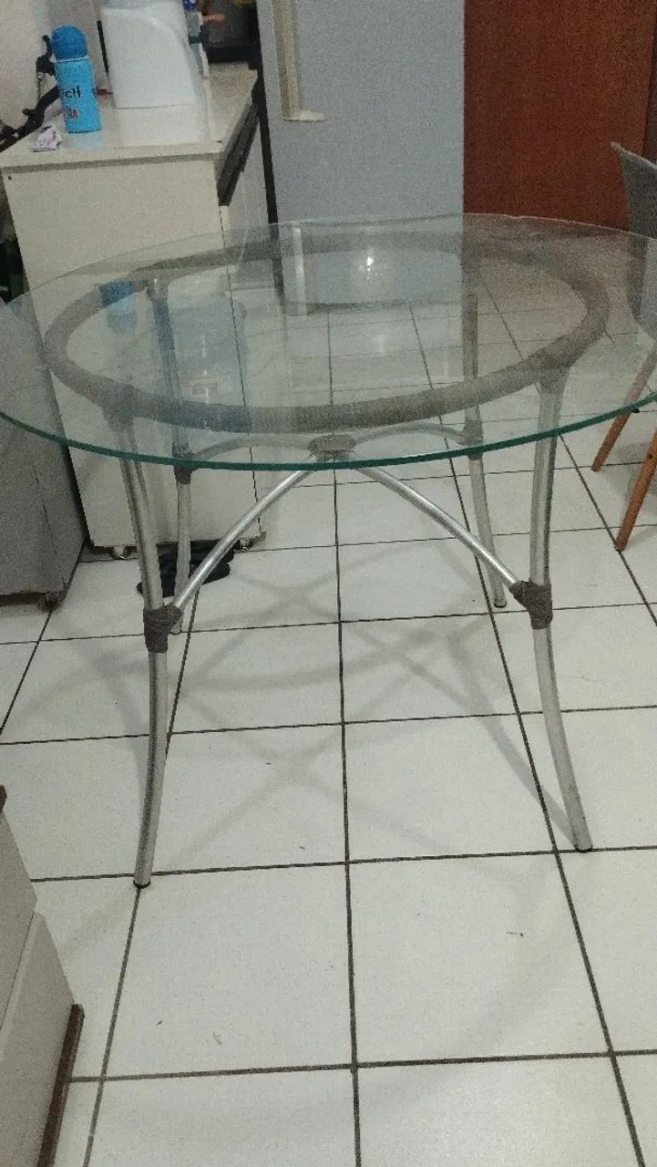 Mesa de Tampo de vidro