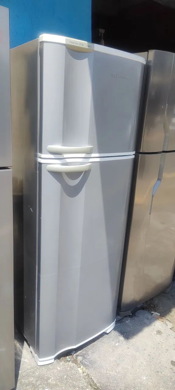Geladeira Electroluux 