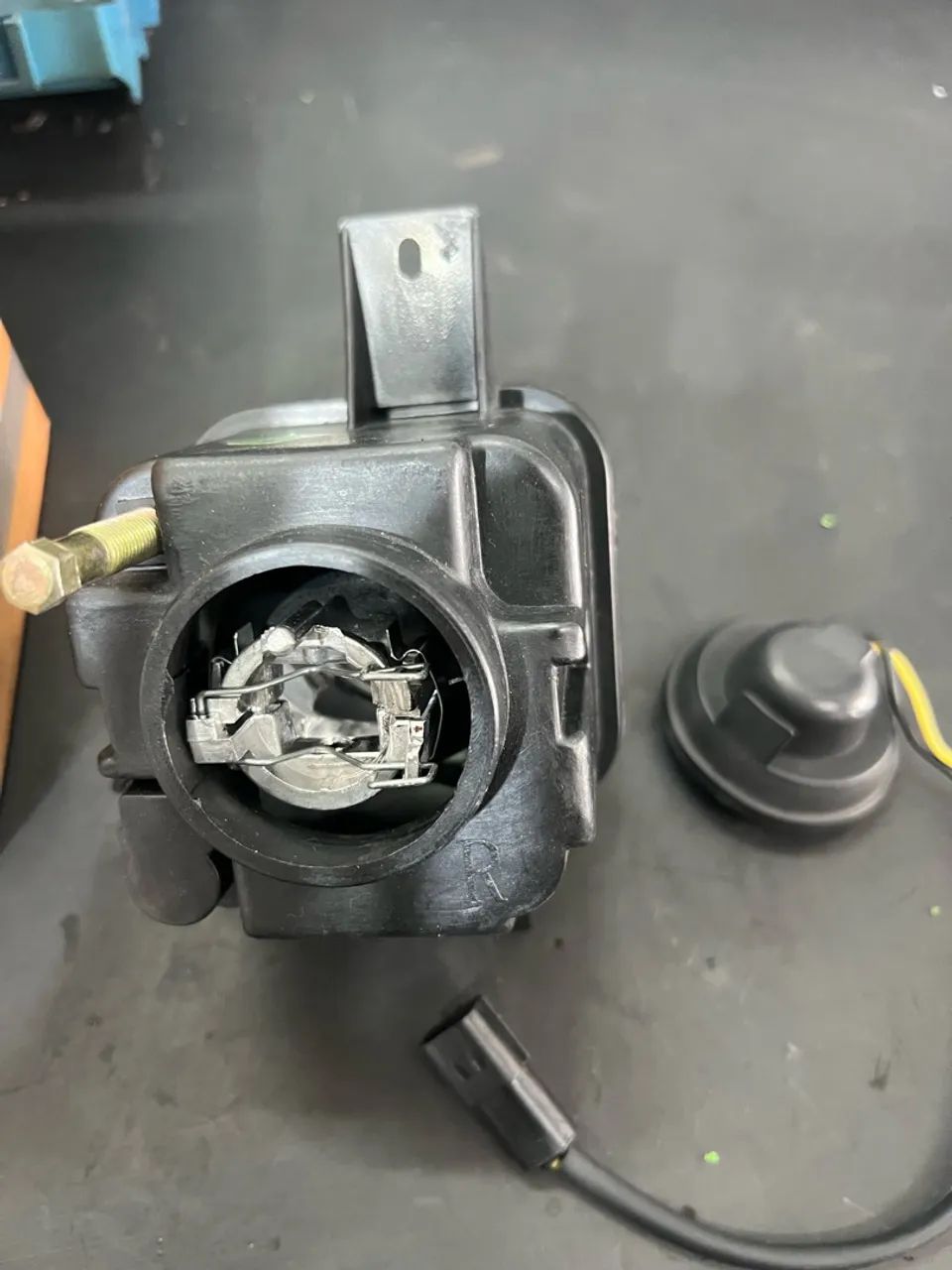 Farol de milha direito gol g3  - Foto 2