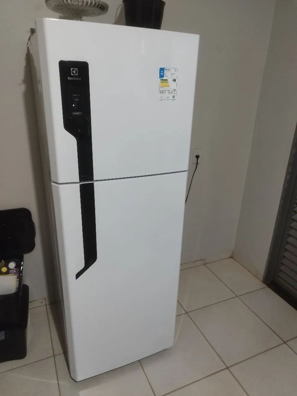 VENDO GELADEIRA ELETROLUX  - Foto 2
