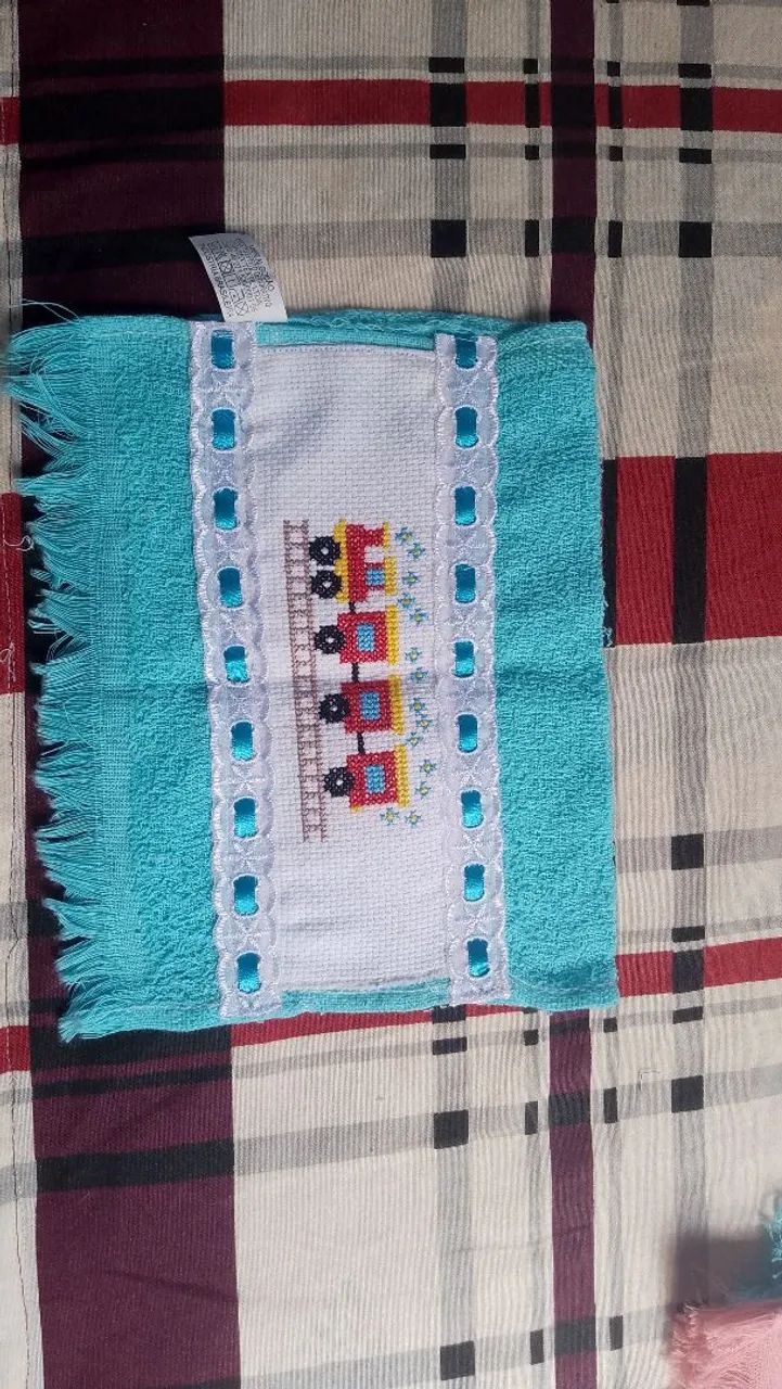 Toalinhas de mão bordadas  - Foto 5