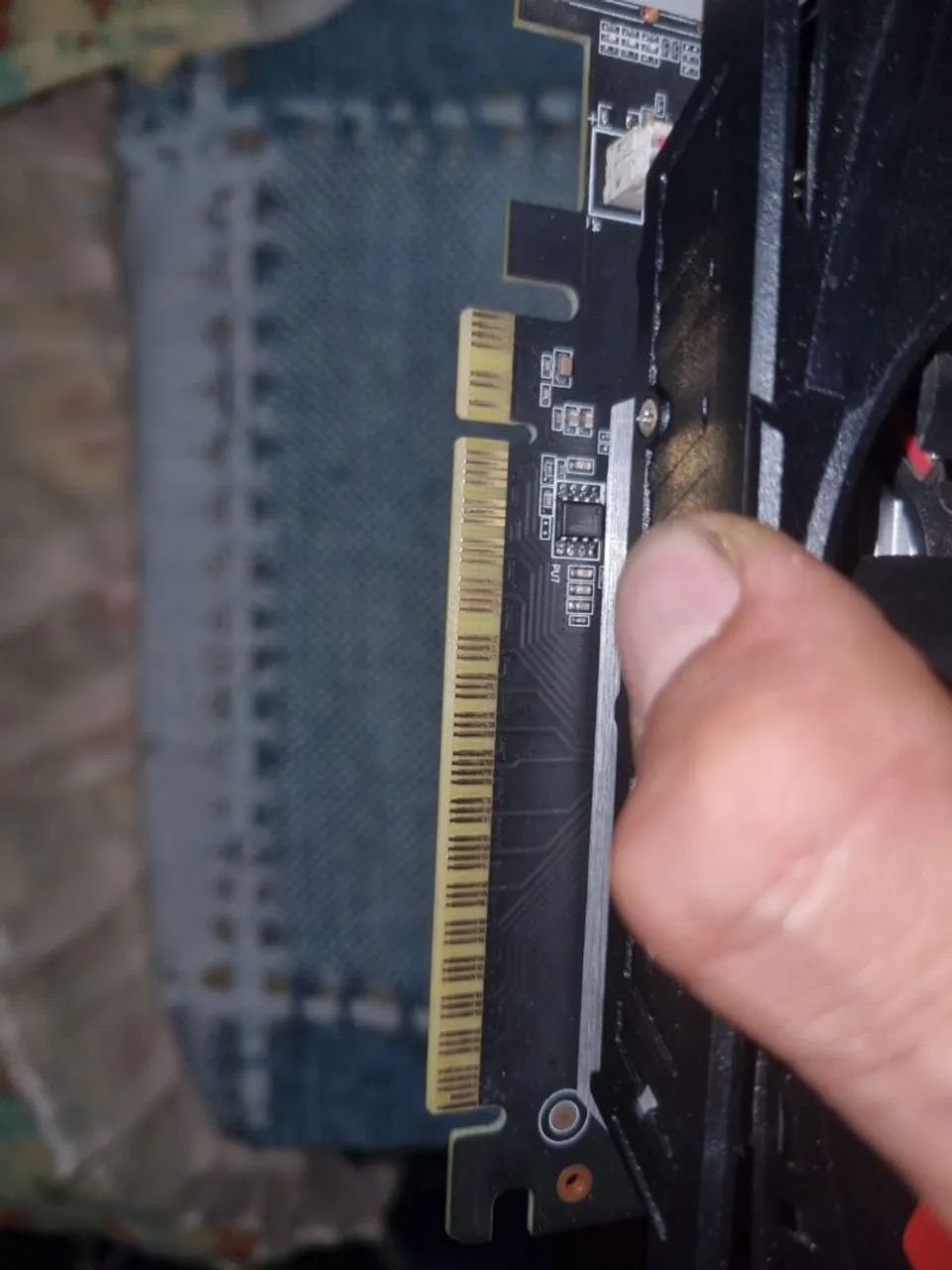 GT 730 4GB - Foto 5