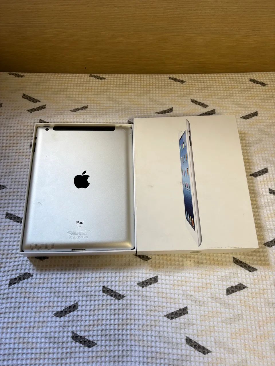 iPad 3 64GB Branco Wi-Fi + Cellular  - Foto 5