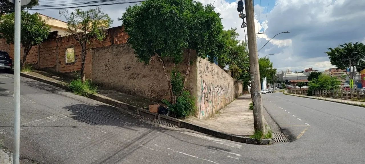 Lote / Terreno com 1 quarto à venda em Belo Horizonte - Foto 2