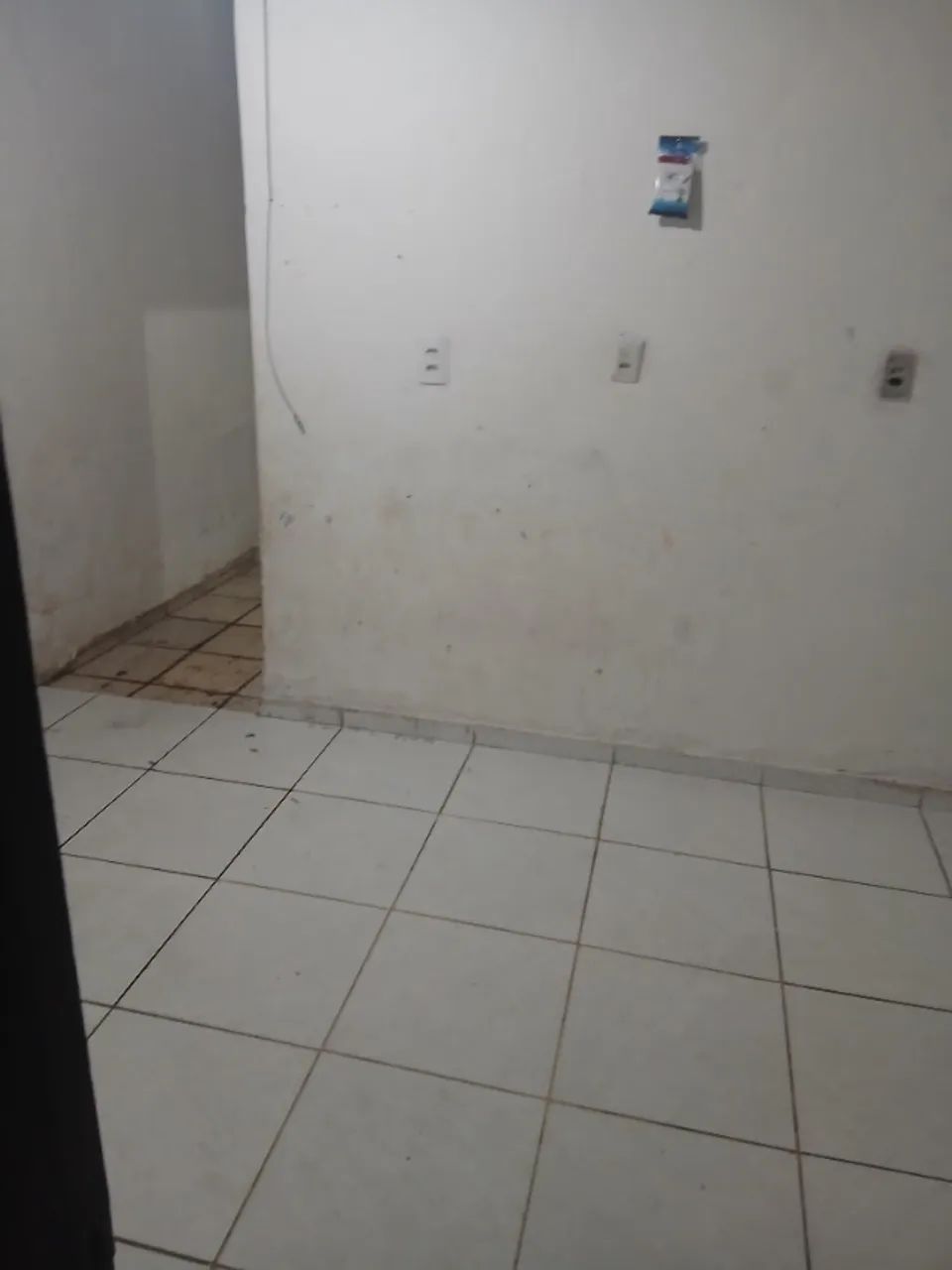 Aluga-se casa com 2 quartos em Dix-Septrosado. - Foto 2