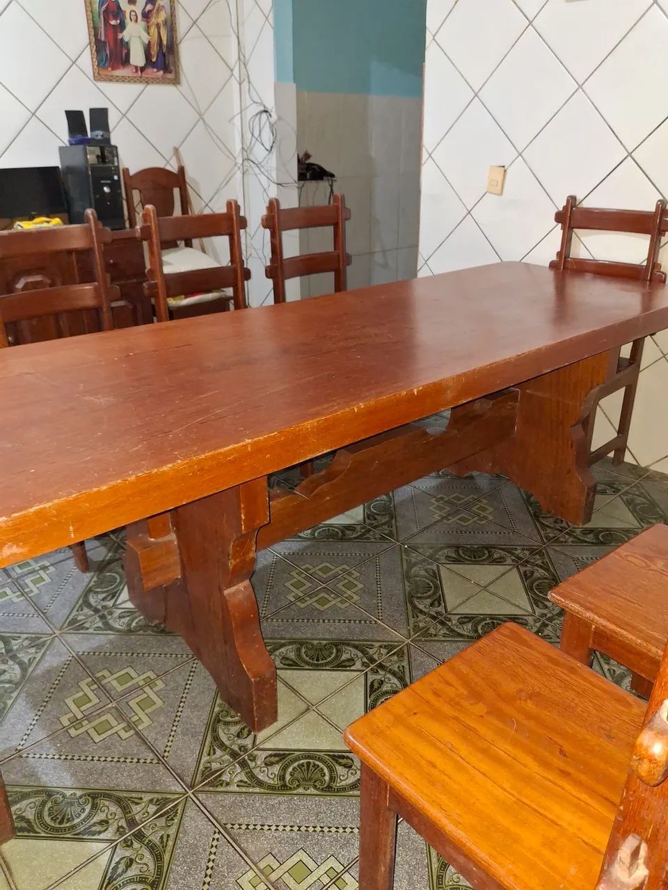 Mesa com de angeli  pedra