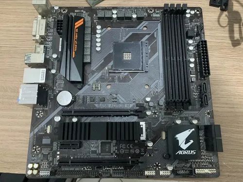 Placa Mae Gigabyte B450m Aorus (am4) Perfeito Estado