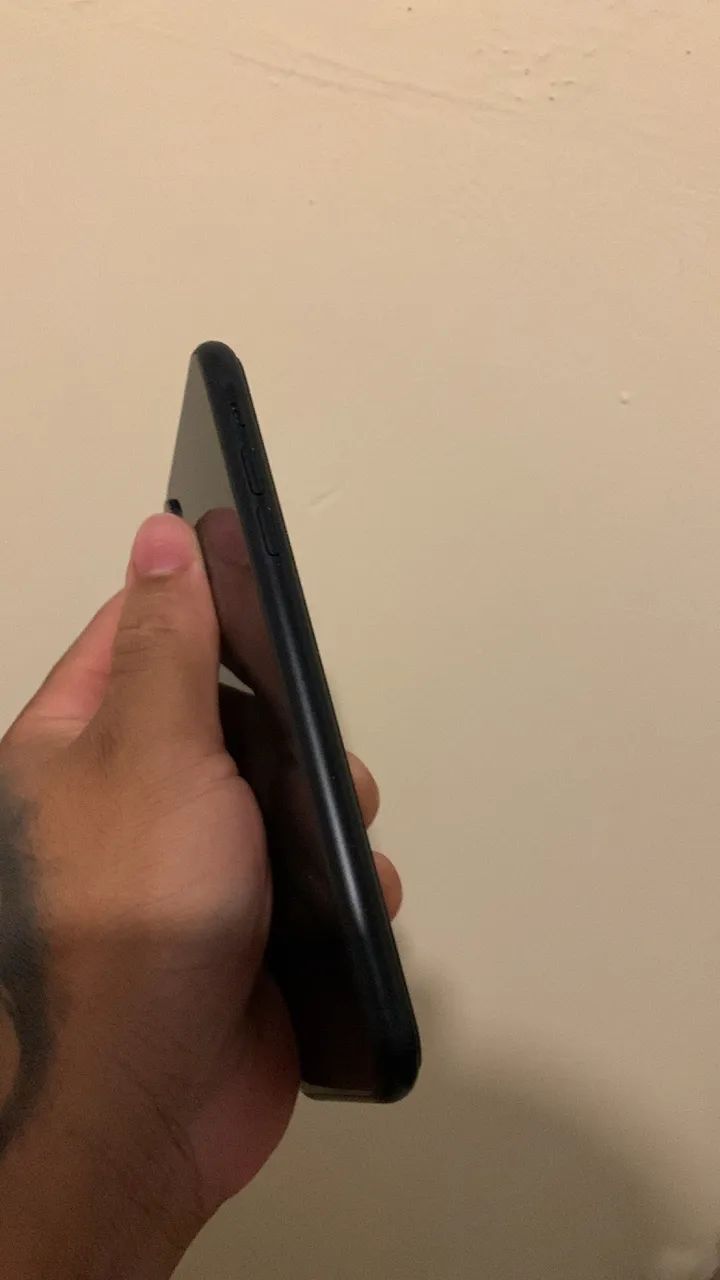 IPHONE XR 128 GB - Foto 4