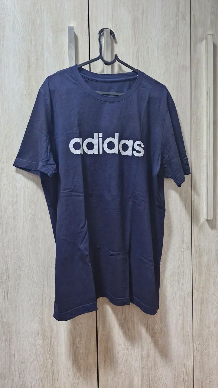 Lote de camisetas de marca - Foto 3