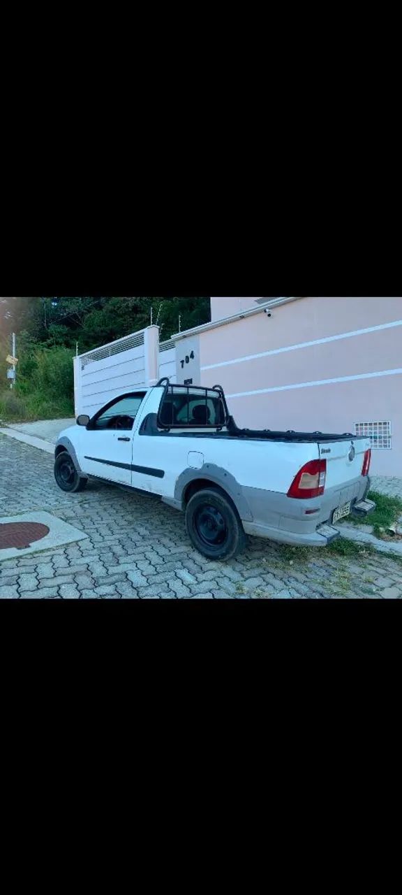 Fiat Strada 2013