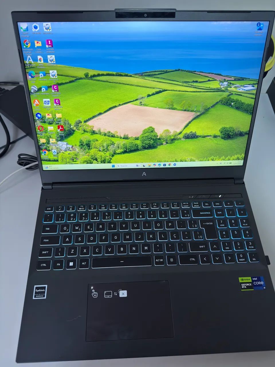 Notebook AVELL  A65ion - Foto 2