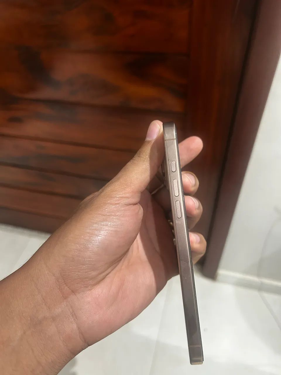 iPhone 16 Pro Max  - Foto 2