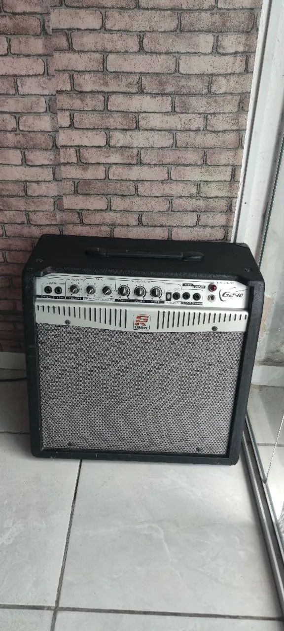 Amplificador guitarra staner g240