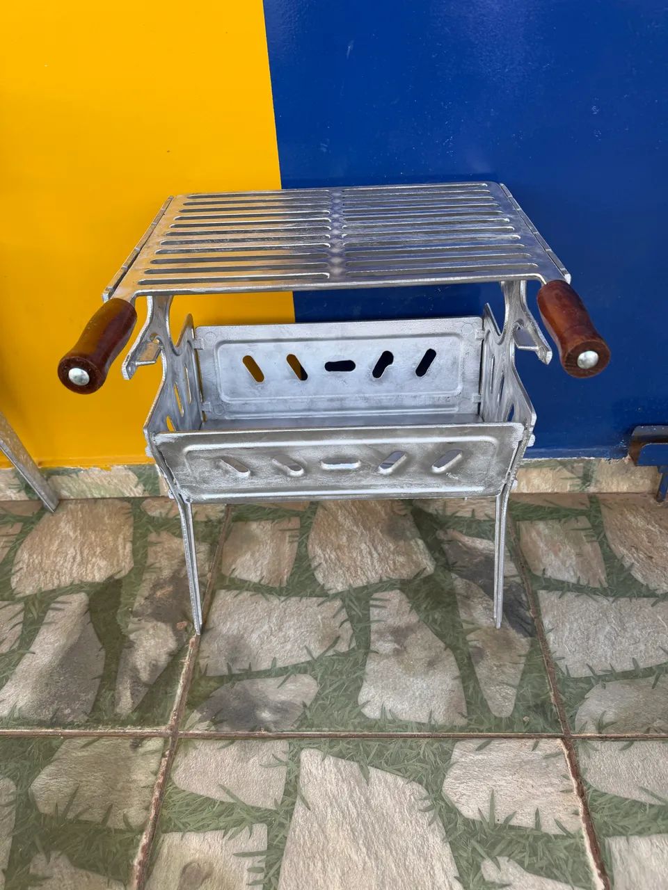 CHURRASQUEIRA DE ALUMÍNIO  - Foto 4