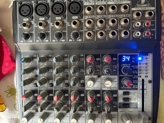 Mesa De Som Behringer Xenyx 1202fx 100% Funcionamento - Foto 3