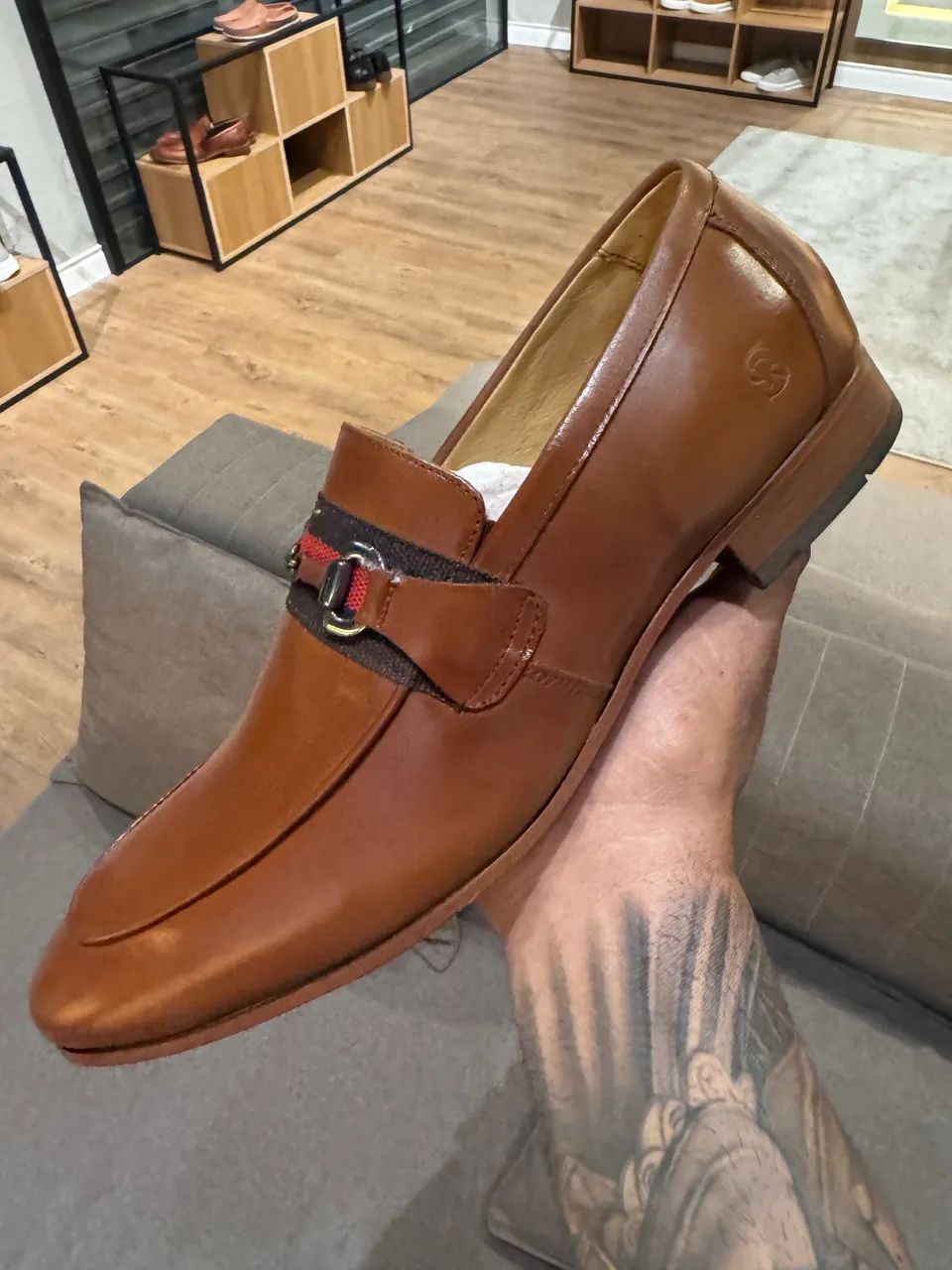 Sapatos de couro  - Foto 2