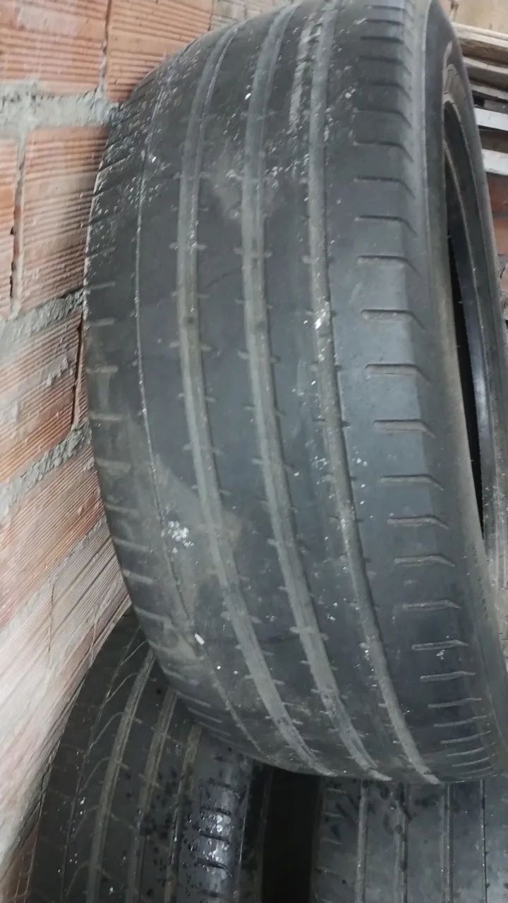 Pneu Pirelli aro 19  - Foto 3