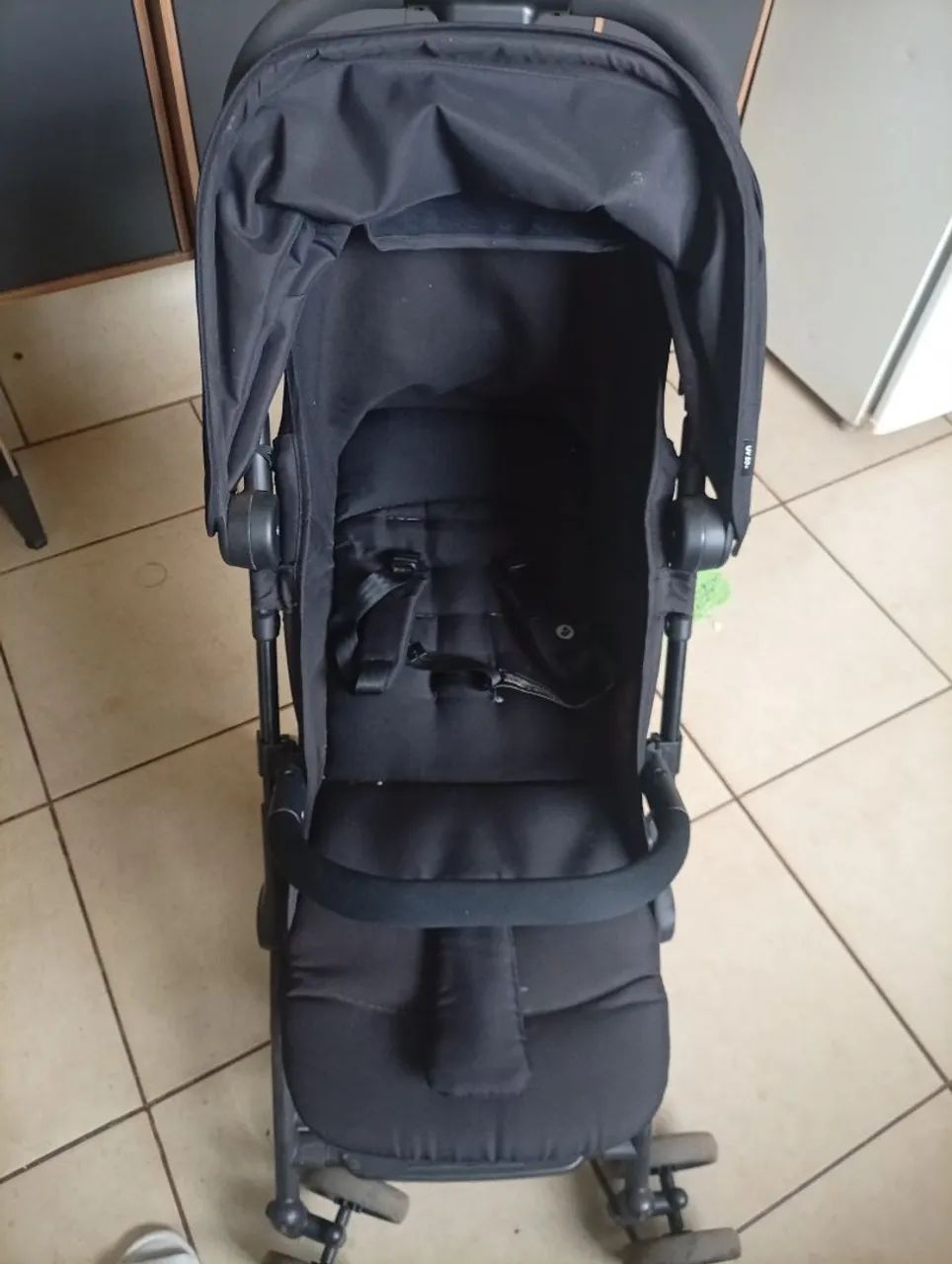 Vendo carrinho de bebê maxi consi  - Foto 4
