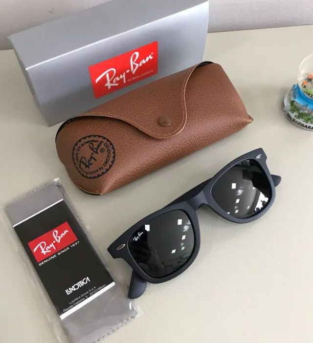 óculos de sol ray ban wayfarer black matte - Foto 5