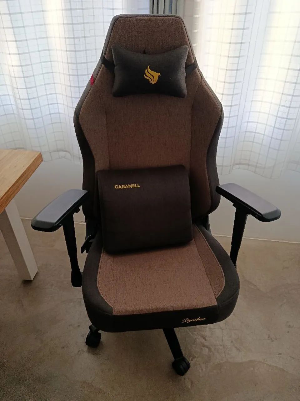 Cadeira Gamer Pichau Nova Signature Caramel (Tecido) Suporta 160kg Braço 4D
