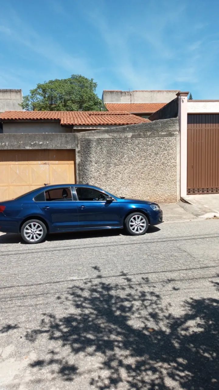 Volkswagen Jetta COMFORTLINE 2.0 8V FLEX 2011