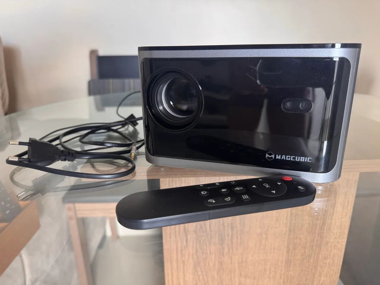 Smart Projector