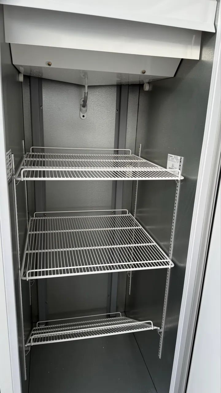 Cervejeira Metalfrio 574 litros 127v zerado - Foto 6