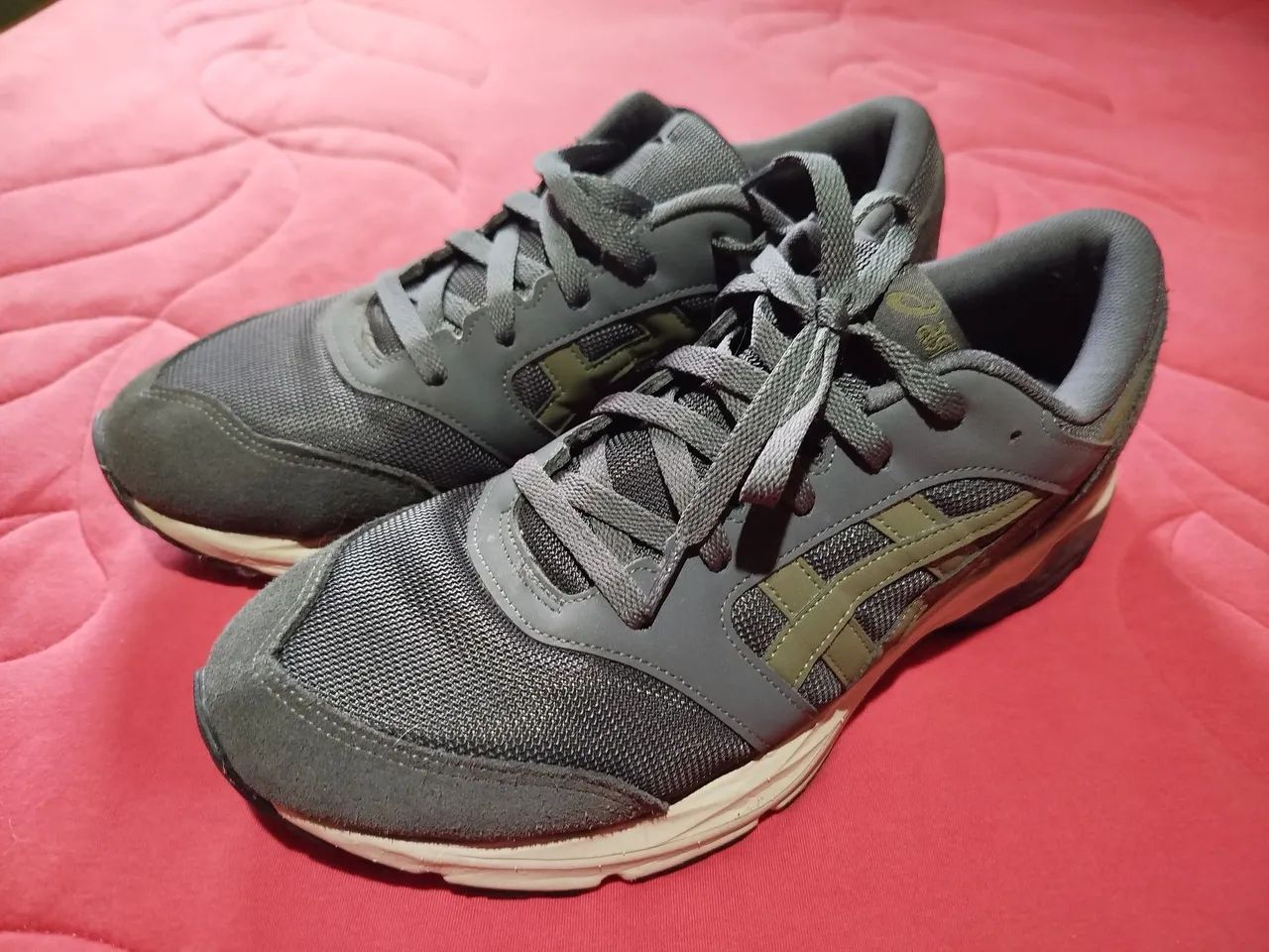 Tênis acics gel 43 - Foto 2