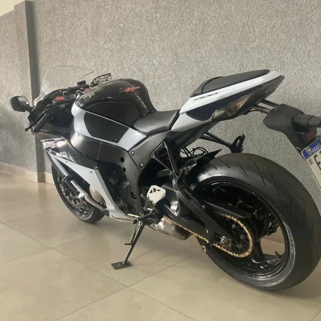 Kawasaki Zx-10/ Zx-10r 1000cc 2013 - 1472520656 | OLX