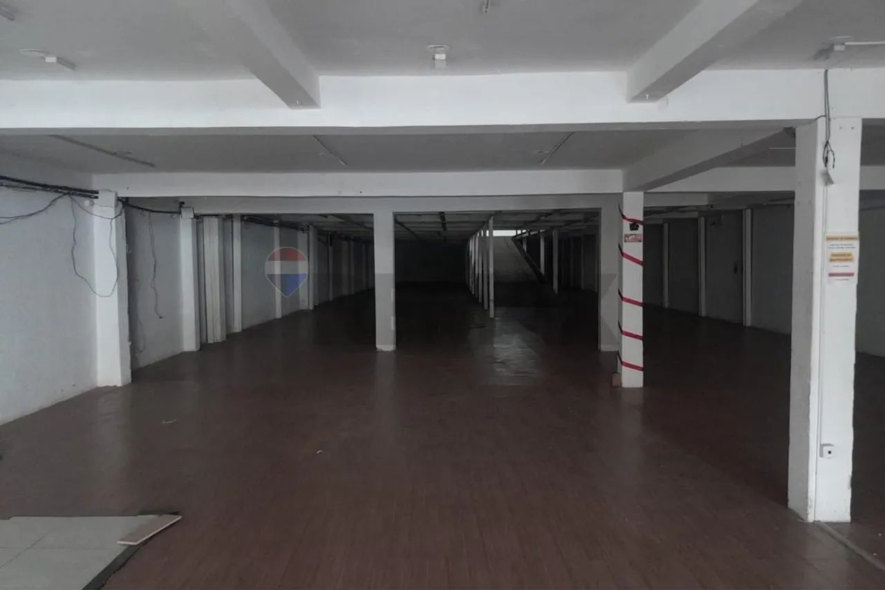 LOJA NA RUA HALFELD 1000 M² - Foto 3