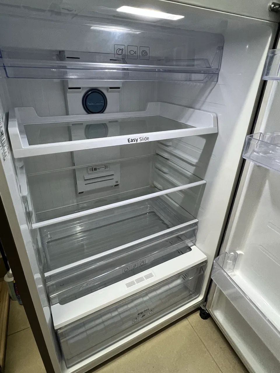 Geladeira Duplex RT53 5-em-1 e Twin Cooling Plus 528L com defeito - Foto 5