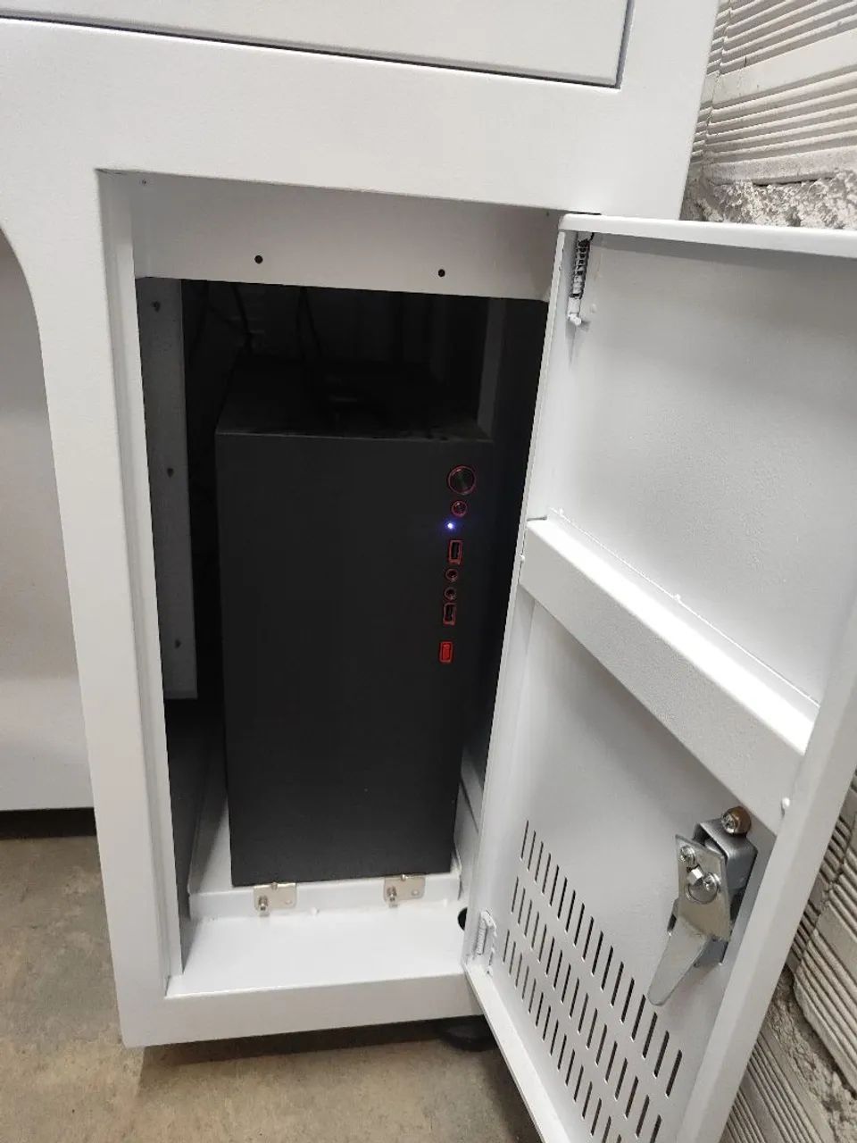 Máquina Fiber Laser 50W - Completa com Acessórios - Foto 4