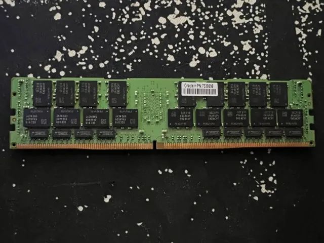 Samsung 64GB DDR4 2933MHz ECC RDIMM Memória para Servidor - Foto 2